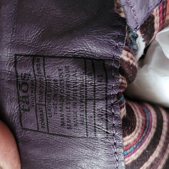 Taos "TOMBAT" brown distressed leather with jean material boots.  Size 10 / 10.5 - Picture 7 of 10